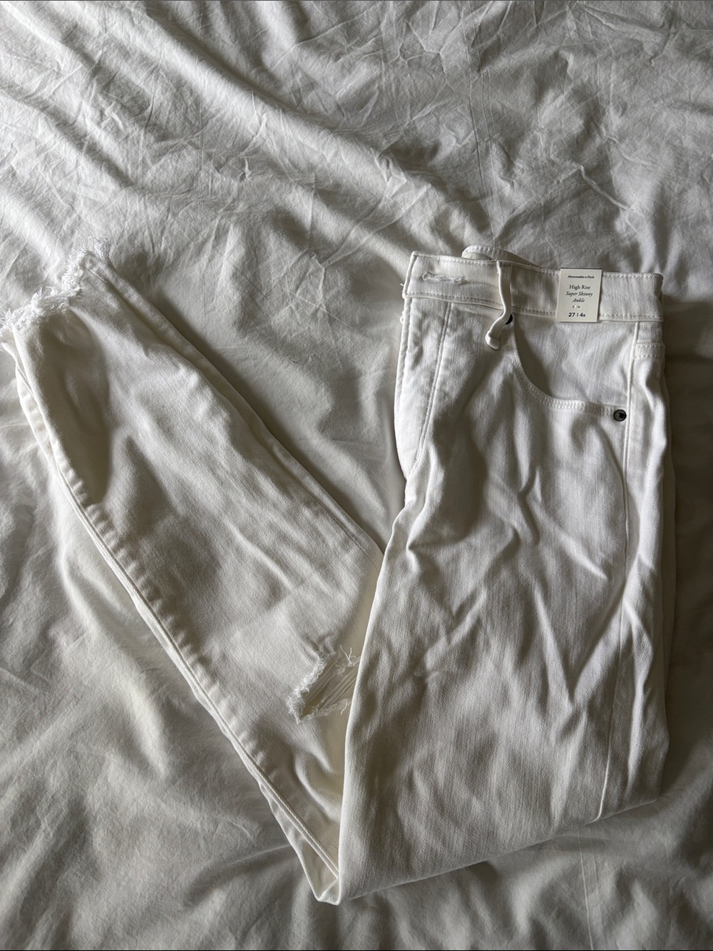 White High-Rise Skinny Jeans